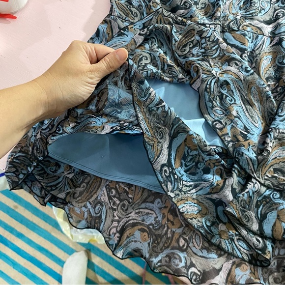 Vintage 90's Blue Paisley Long Midi Skirt Womens Large R.EQ. Layered Ruffle Hem - Picture 7 of 13